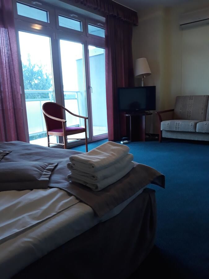 Отели типа «постель и завтрак» Eurohotel Baniocha-7